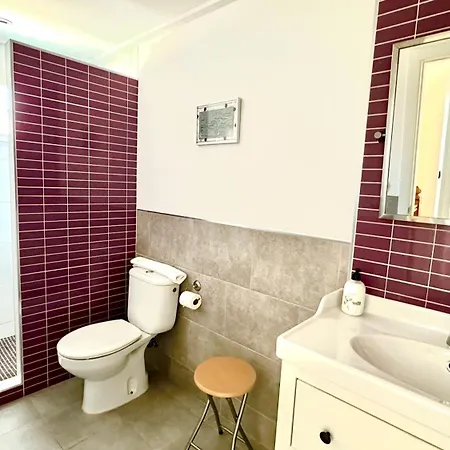 Holiday home 8 Familiar Con Piscina